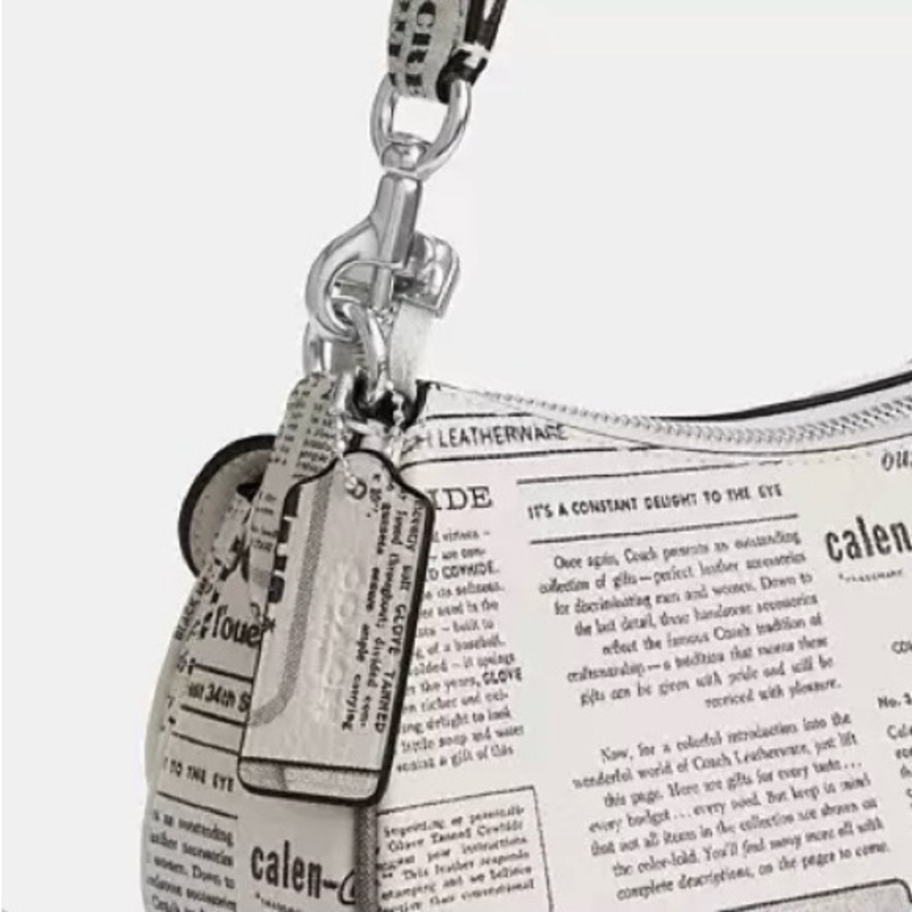 Brand New Coach Newspaper Print Shoulder Bag - Picture 9 of 16